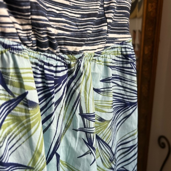 Roxy Blue and White Patterned Mini Summer Dress M - Picture 9 of 16
